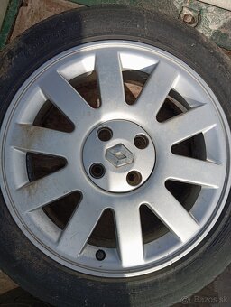 Elektróny 4x100 R16 - 5