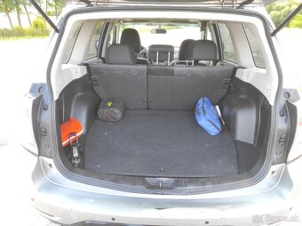 Subaru Forester 2.0 benzín -čítať celý inzerát - 5