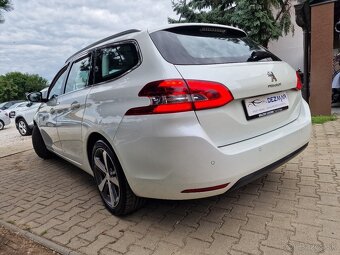 Peugeot 308 SW II 1.5 BlueHDi EAT/8 Allure 130K (diesel) - 5