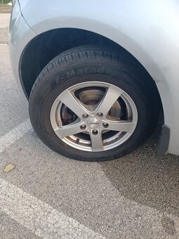 Kia Venga 1.4 benzín - 5
