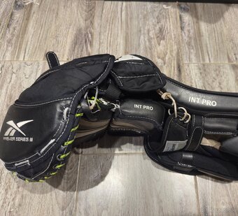 Set lapacka a vyrazacka - 5