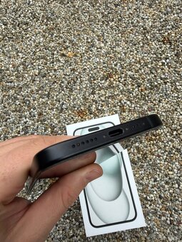 IPhone 15 plus 256GB - baterie 99% - 5