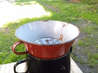 Smaltované hrnce, nádoby - 5