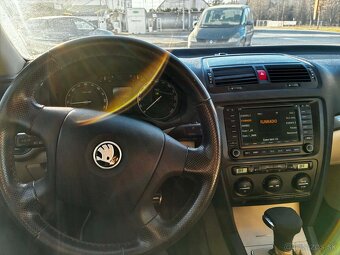 Octavia 1,9 77kw DSG automat - 5