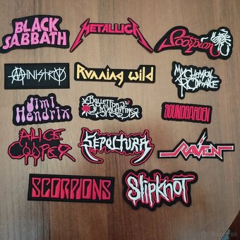 Nášivky,vlajky,trická,privesky,CD,LP,MC - 5