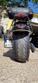 Suzuki Intruder VZR 1800 R - 5