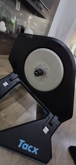 Tacx neo 2T Smart bike - 5