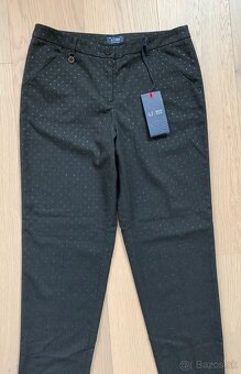 Armani nohavice antracit M - 5