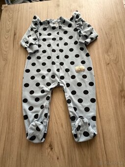 Balík krásneho oblečenia pre bábätko - 5