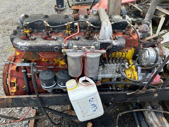 Predám motor 6 valec turbo Zetor zts crystal 161 162 - 5