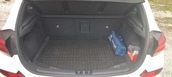 Hyundai i30 Family 1.4 Benzín - 5