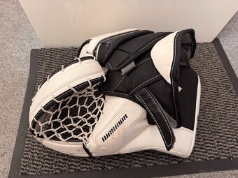 LAPAČKA A VYRÁŽEČKA WARRIOR RITUAL R/G5 - 5