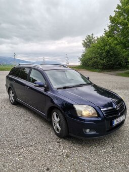 Toyota Avensis - 5