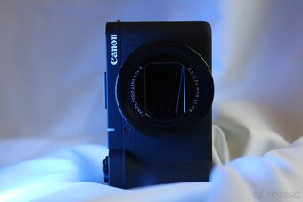 Predám/Vymením Canon Powerhot V1 - 5