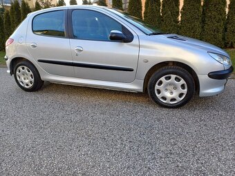 Peugeot 206 - 1,4 benzín - 5