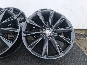 5X112 R19 AUDI-BLACK color - 5