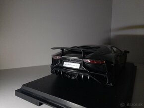 Lamborghini Aventador LP750-4 SV 1:18 Kyosho Ousia - 5