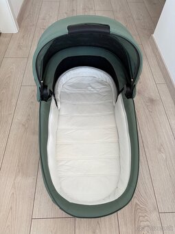 CYBEX Priam 4.0 Lux Carry Cot Leaf Green Platinum - 5