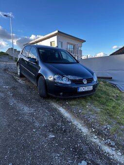Predám Volkswagen golf 5 - 5