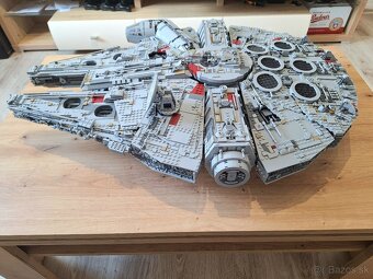 Replika LEGO 75192 Millennium Falcone - 5