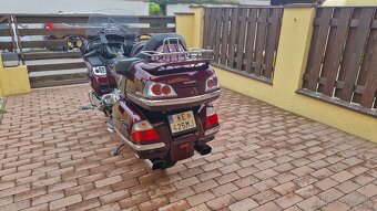Predam Hondu Goldwing GL1800 - 5