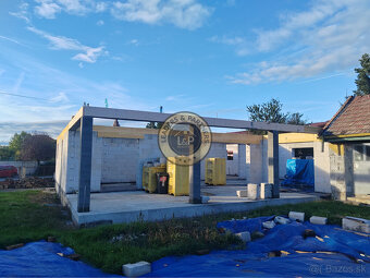 Rozostavaný rodinný dom v obci Reca pri Senci - 5