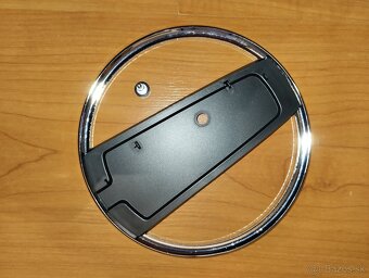 Vertikálny stojan pre konzolu PlayStation 5 slim pro - 5