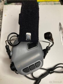 Earmor M32 mod.4 šedé - 5