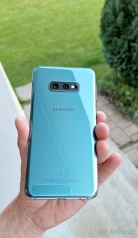 Samsung galaxy s10e - 5