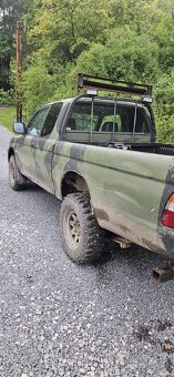 Predám Mitsubishi L200 2,5TD 73kW - 5
