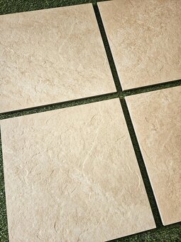 Dlažba aj na terče 60x60x2cm vzhľad pieskovec, protišmyk - 5