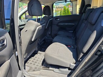 Predám Peugeot 5008 2.0 HDI 110kw - 5