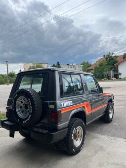 Mitsubishi Pajero 1 2.5 TD 73kW = Bez korozie, Dovoz IT = - 5