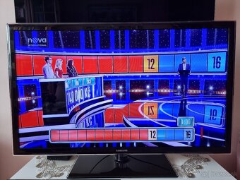 Predám Smart LED TV SAMSUNG UE37D5500RW FULL HD - 5