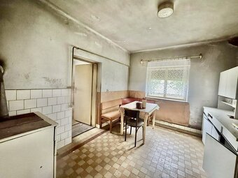 ZNÍŽENÁ CENA➔Rodinný dom s potenciálom v obci Záhorce - 5