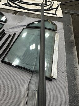 Dvojité sklá BMW E32 - 5