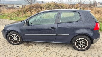 Volkswagen Golf 5 - 5