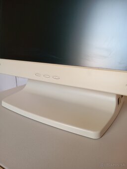 Monitor iiyama tft Pc - 5