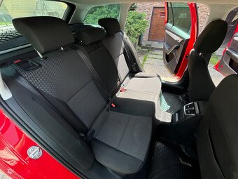 Škoda Octavia Combi 1.6 TDI 110k Ambition - 5