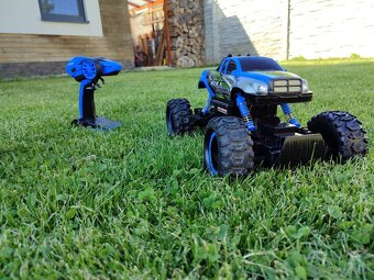 Predám RC modely terénnych áut 2ks - 5
