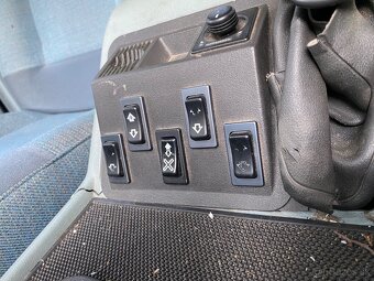 Land rover discovery 1 - 5