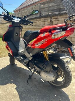 APRILIA SR50 - 5