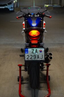Honda CBR 250R - 5
