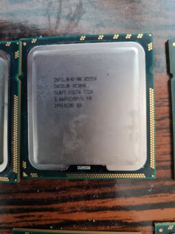 Predám procesory Intel pre socket LGA 1366 - 5