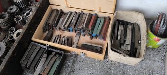 Fréza , noze , vrtáky , sústruh - 5