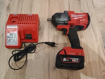 Rázový uťahovák Milwaukee - 5