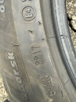 Zimné Pneu 235/50R18 - 5