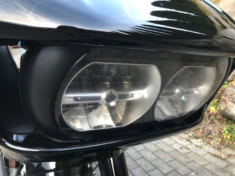 Harley-Davidson Road Glide 2022 - 5