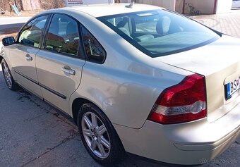Volvo S40,veľmi zachovalé,nová STK a EK ( pl. do febr.2027) - 5