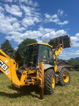 JCB 4CX - 5